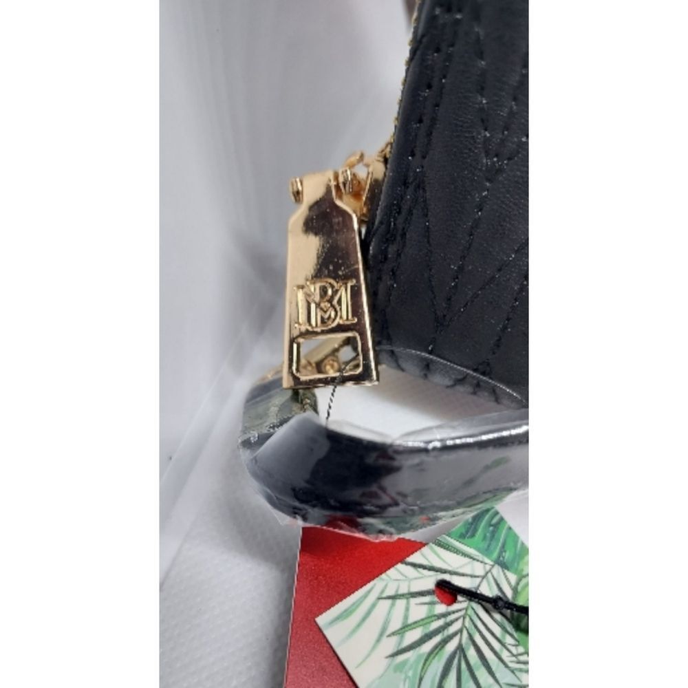 Badgley Mischka Black Quilted Wristlet Wallet NWT - Picture 3 of 8